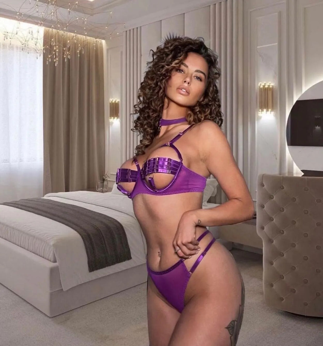 Amanda 4-Piece Set